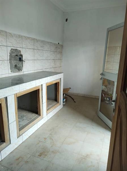 Appartement Neuf Avec Eau Chaude Gardien Forage À Odza B10 2Chambres 2Douches 