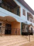 Appartement Avec Gardien Forrage Parking À Tsinga Village 3Chambres 2Douches,, Yaoundé, Immobilier au Cameroun