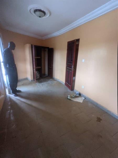 Appartement Neuf Avvec Garrdien Forage Parking Etokoss 2Chambres 2Douches 