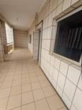 Vaste Apparrtement Pourr Burreau Ou Habitation À Biyem Tamtam 3Chambrres 2Douches Magasin Parking Gardien,, Yaoundé, Immobilier au Cameroun
