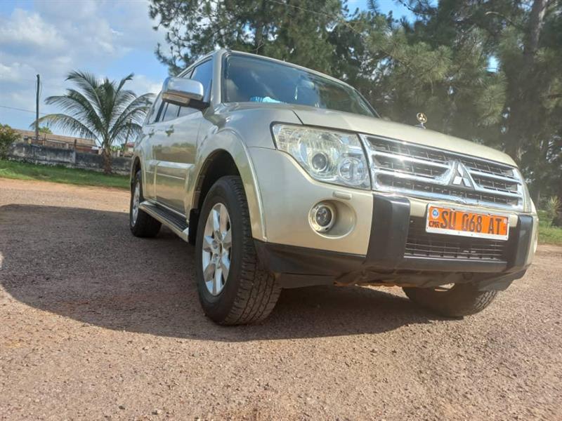 Mitsubishi Pajero En Parfait État 