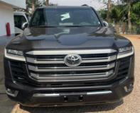 Toyota Land Cruiser Vxr 2023,, Yaoundé, Immobilier au Cameroun