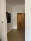 Apparrtement Neuf Avec Eau Chaude Parking À Efoulan Pont 2Chambrres 2Douche,, Yaoundé, Immobilier au Cameroun