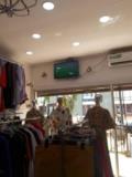 Fond De Commerce D'un Shopping À Vendrre À Nlongkak La Boutiue À Une Douche Intterrne Clim Tv Camera De Surrveillance,, Yaoundé, Immobilier au Cameroun