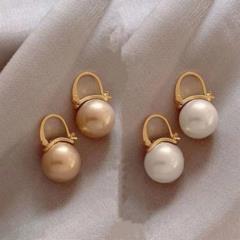 Boucles D Oreilles A Vendre,, Douala, Cameroon Real Estate