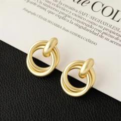 Boucles D Oreilles A Vendre,, Douala, Cameroon Real Estate