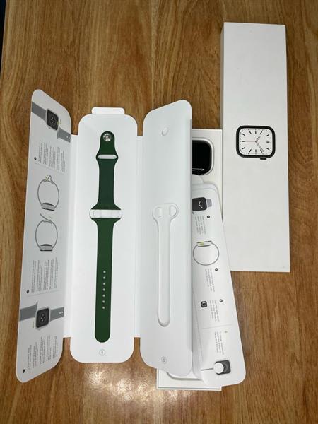 Apple Watch Série 7 45Mm Avec Chargeur Openbox Propre 