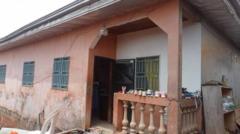 Villa Titrée  À Vendre À Awae Ewankan,, Yaoundé, Immobilier au Cameroun