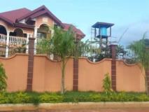 Somptueux Duplex Avec Eau Chaude Baignoire Espace Vert Titré Sur 1500M2 À Vendre À Nkolfoulou,, Yaoundé, Immobilier au Cameroun