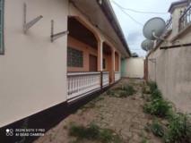 Villa Spacieux Avec Parking  Forage À Ekounou,, Yaoundé, Cameroon Real Estate