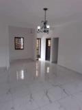 Bel Appartement Avec Eau Chaude Gardien Parking À Omnisports,, Yaoundé, Immobilier au Cameroun