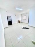 Appartement Avec Gardien Parking Forage À Damas,, Yaoundé, Immobilier au Cameroun