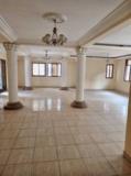 Magnifique Villa À Bastos Avec Espace Vert Eau Chaude Baignoire Parking,, Yaoundé, Cameroon Real Estate