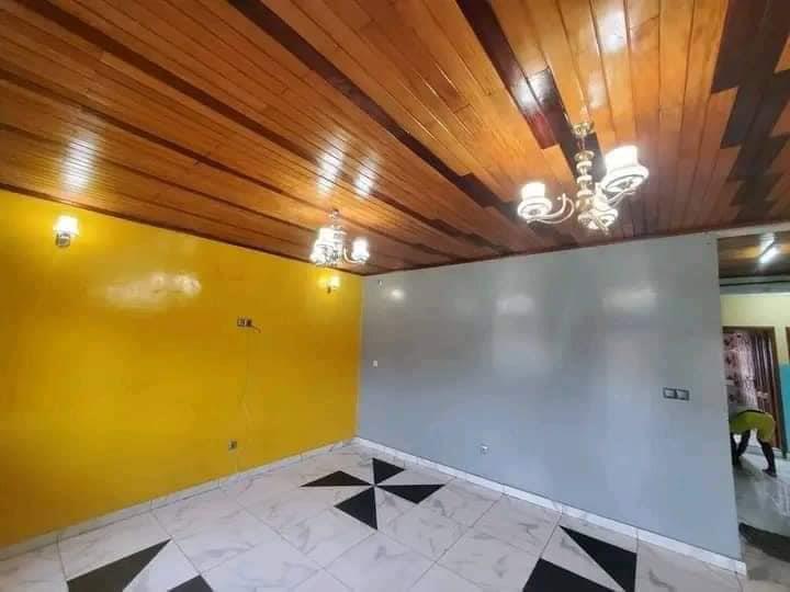 Bel Appartement À Ngousso Avec Forage Parking 