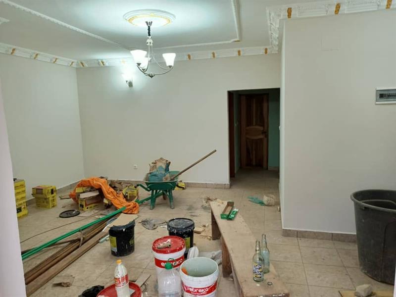 Bel Appartement Neuf À Etoudi 