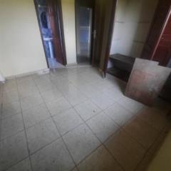 Bel Appartement Neuf À Nkoabang 10 Eme Arret Avec Parking Forage Eau Chaude,, Yaoundé, Cameroon Real Estate