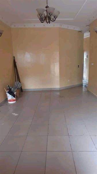 Magnifique Appartement À Nkomo En Bordure De Route Avec Gardien Parking 