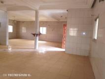 Triplex Avec Clim Parking À Essos,, Yaoundé, Immobilier au Cameroun