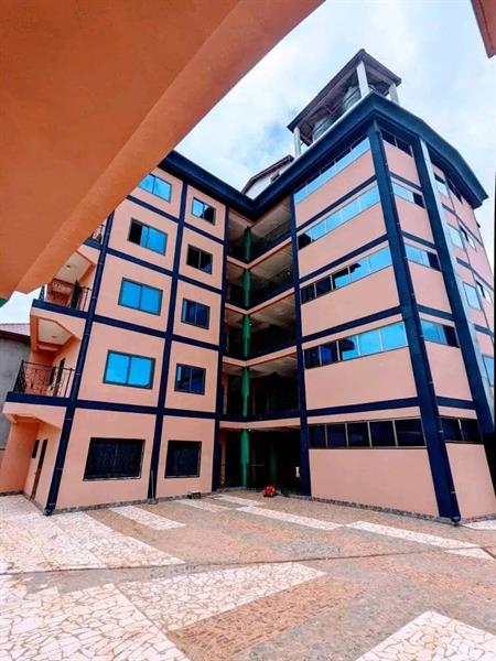 Bel Appartement Neuf Avec Forage Parking Gardien 