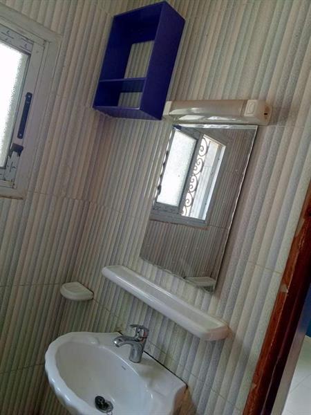 Appartement Avec Eau Chaude Parking Forage À Santa Barbara Tchad 