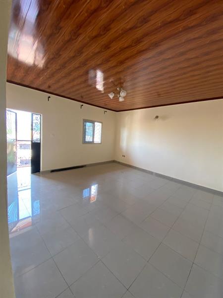 Bel Appartement Avec Forage À Nsimeyong 