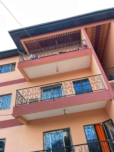 Appartement Neuf Avec Parking Forage Prépayé À Fougerole Accès Bitumé 