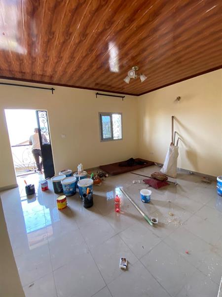 Bel Appartement Neuf Avec Forage À Nsimeyong 