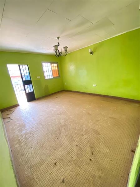 Appartement Pour Bureaux Ou Habitation À Accacia 