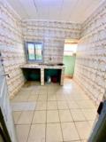 Vaste Villa À Biyemassi Avec Parking Eau Chaude,, Yaoundé, Immobilier au Cameroun