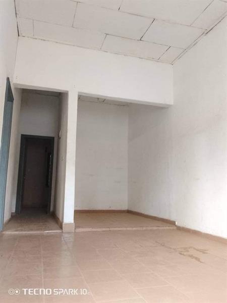 Appartement Avec Parking À Elig Essono 