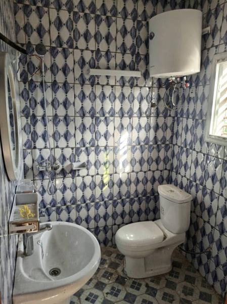 Appartement Pour Bureaux Ou Habitation Avec Clim Eau Chaude Gardien Parking Forage À Mvog Ada Bordure De Route 