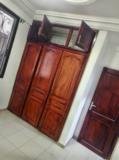 Appartement Avec Eau Chaude Forage Gardien Parking À Omnisport,, Yaoundé, Immobilier au Cameroun