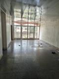 Grand Espace Commercial Avec Plusieurs Pièces À Omnisports Bordure De Route Principale,, Yaoundé, Cameroon Real Estate