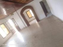 Villa Avec Parking 3 Voitures À Omnisports,, Yaoundé, Immobilier au Cameroun