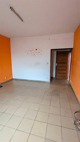 Appartement Avec Parking Forage À Emana 