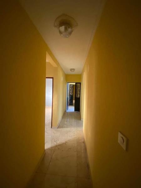 Appartement Neuf Avec Parking Forage À Odza 