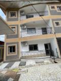 Appartement Neuf À Santa Barbara Avec Clim Eau Chaude Fibre Optique Gardien Parking Caméra,, Yaoundé, Immobilier au Cameroun