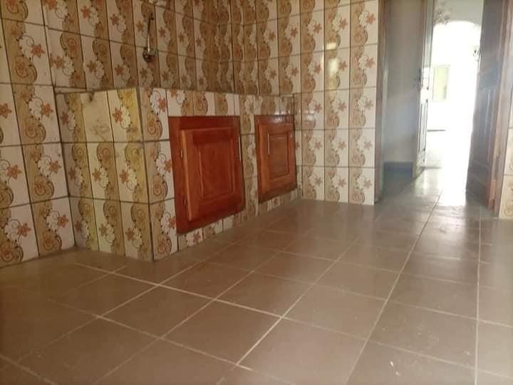 Joli Appartement Avec Eau Forage Parking À Nkoabang 