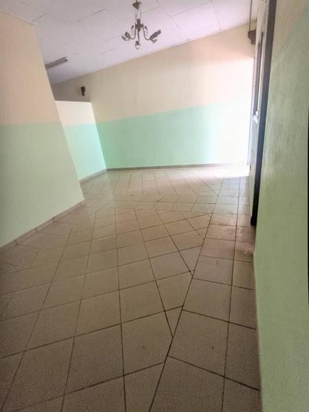 Bel Appartement Individuel À Biyemassi Supérette 