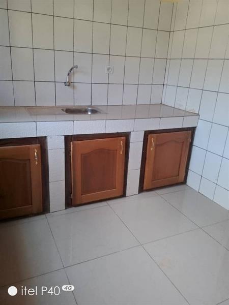 Magnifique Appartement Avec Parking À Mimboman 
