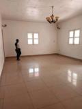 Villa Spacieuse Pour Bureaux Ou Habitation Avec Parking À Etoudi Bordure De Route,, Yaoundé, Immobilier au Cameroun