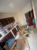 Appartement Individuel Avec Eau Chaude Parking Forage À Tsinga Village Bordure De Route,, Yaoundé, Immobilier au Cameroun