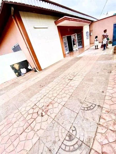 Villa Avec Clim Eau Chaude Parking À Omnisports 