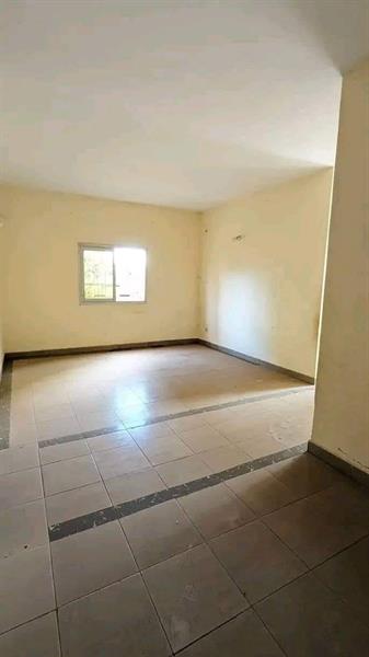 Appartement À Louer À Etoudi 