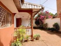 Viila Titré À Vendre À Awae Maison Rouge,, Yaoundé, Immobilier au Cameroun