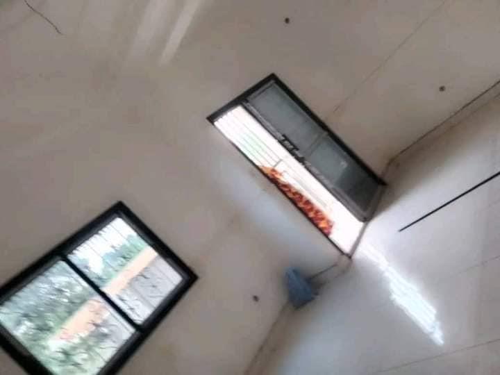 Appartement Avec Parking Forage À Ngousso 