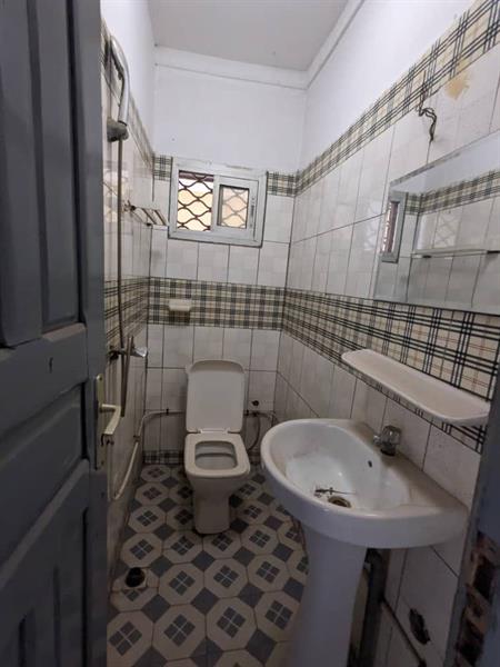 Appartement À Louer Pour Habitation Ou Bureaux À Ekie 