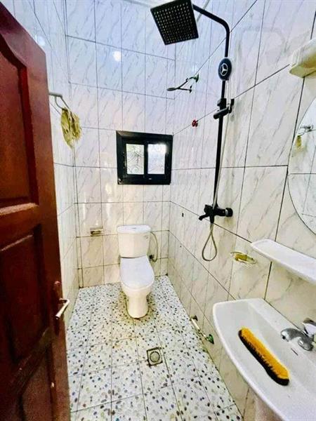 Appartement Avec Gardien Forage Parking À Nsimeyong 