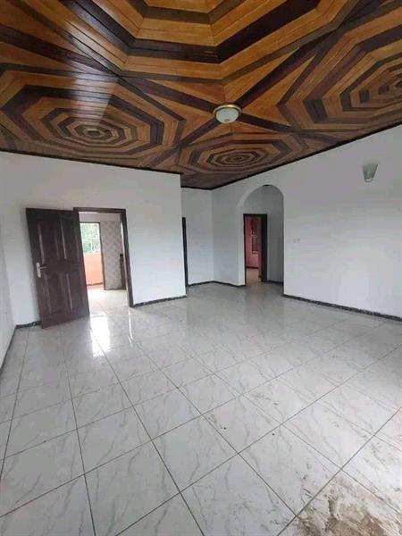 Bel Appartement À Louer À Emana Pont 