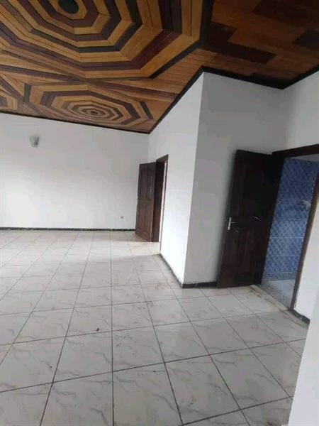 Bel Appartement À Louer À Emana Pont 